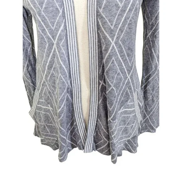 Belldini Open Front Hooded Cardigan Sweater Womens Size M Gray White Geo Print - Picture 4 of 8